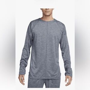 BRAND NEW men nike Nike yoga long sleeve dri-fit shirt size S